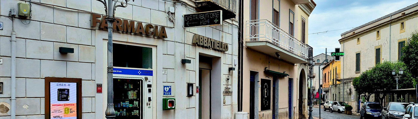 Esterno farmacia